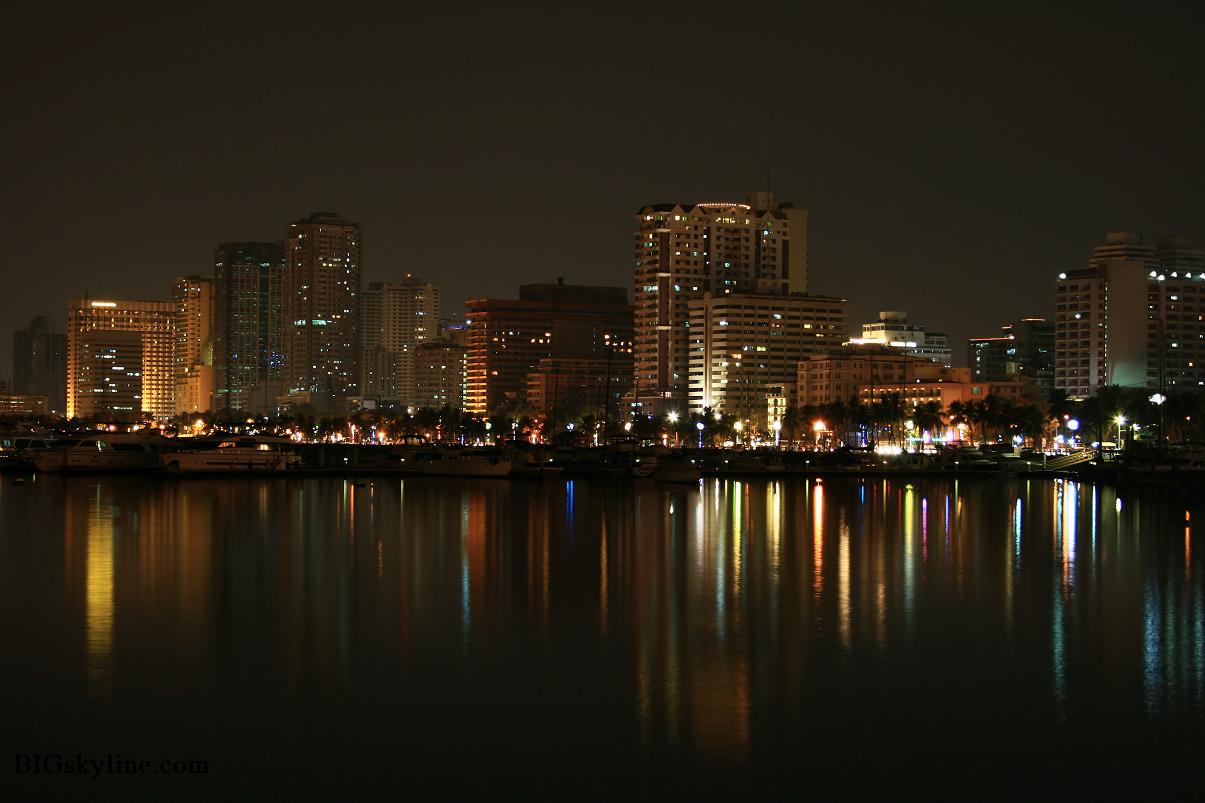 Skyline photo of Manila in Phillipines